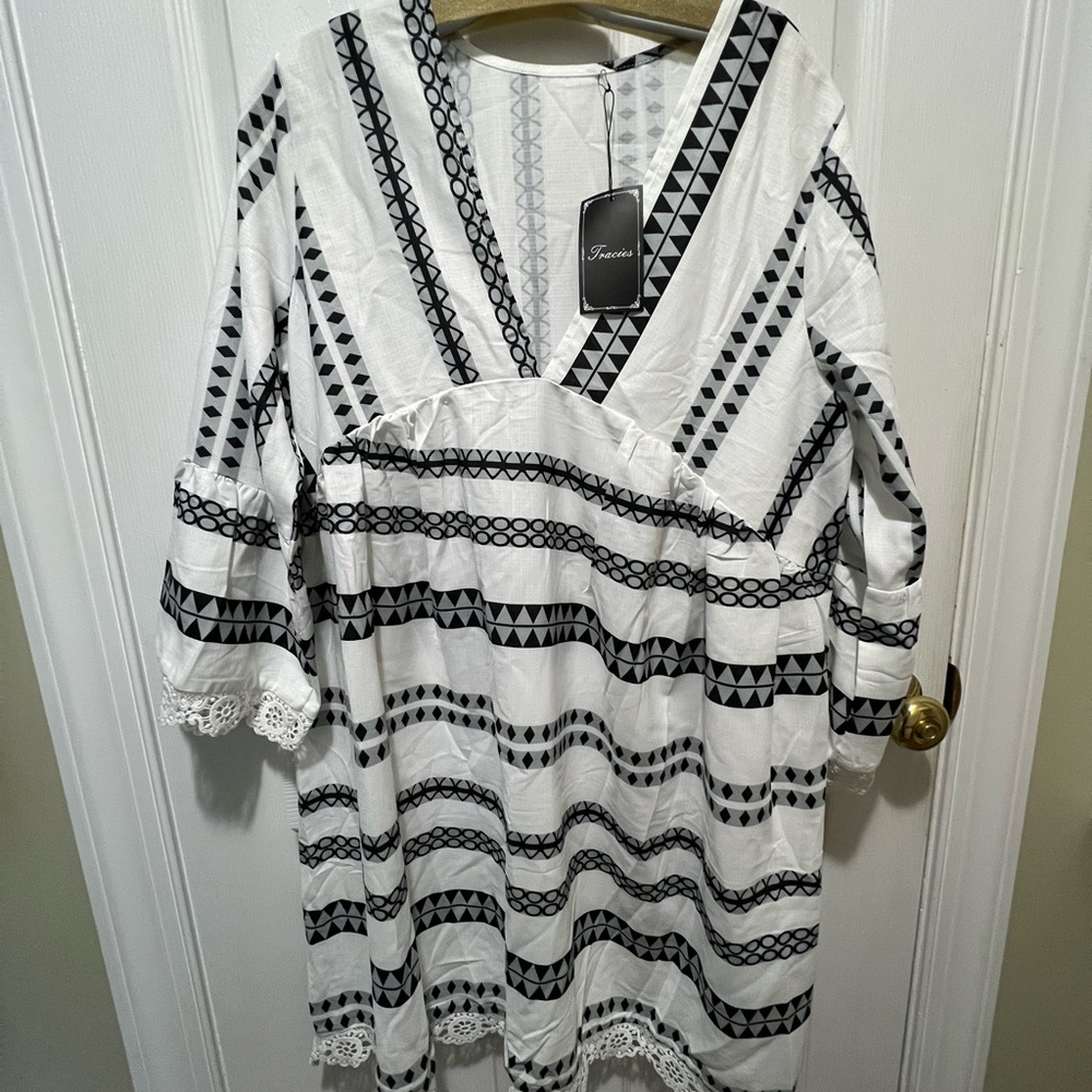 Black and White Geometric Mini Dress